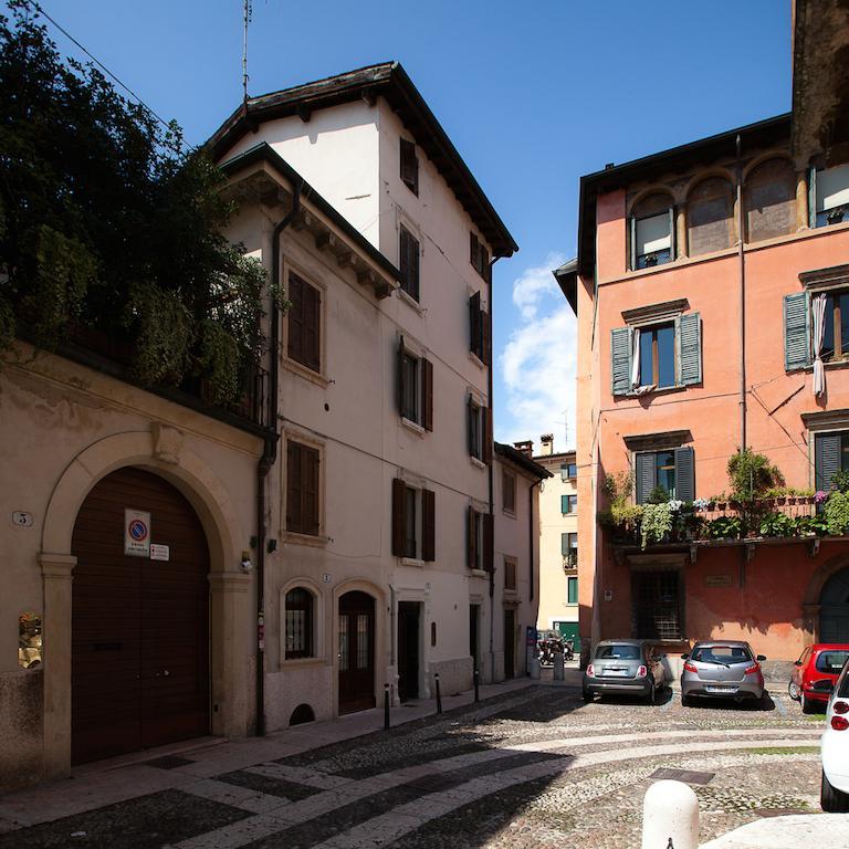 Corte Quaranta Verona Rum bild