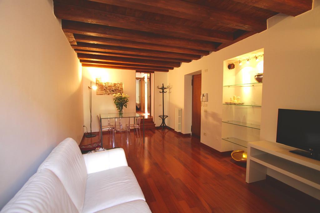 Corte Quaranta Verona Exteriör bild